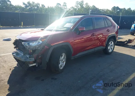 2019 Toyota Rav4 Xle z USA, uszkodzony, nr VIN JTMW1RFV4KD501757